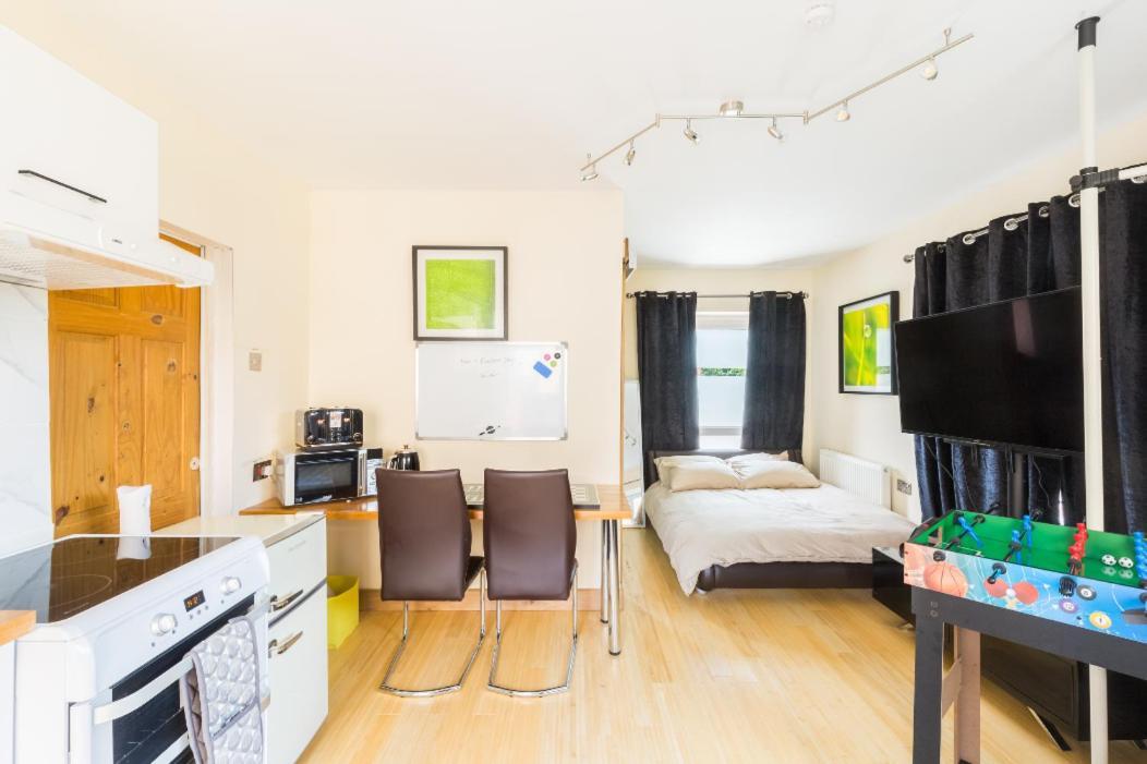 Umbrella Properties Private Apartment Birmingham Dış mekan fotoğraf